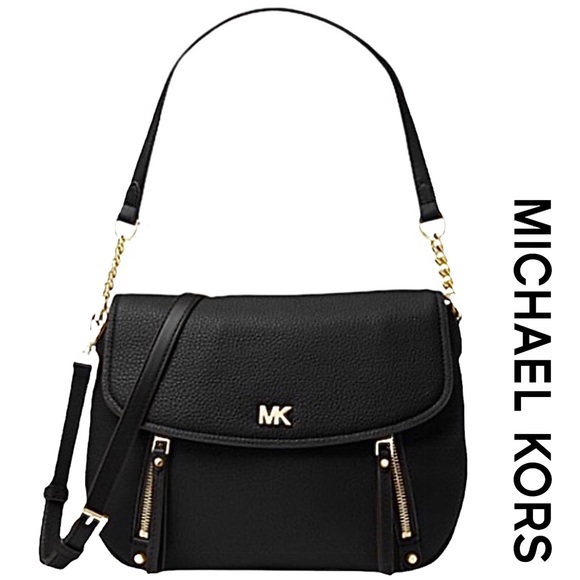 Michael Kors Handbags - Michael Kors Medium Evie Shoulder Flap Bag
